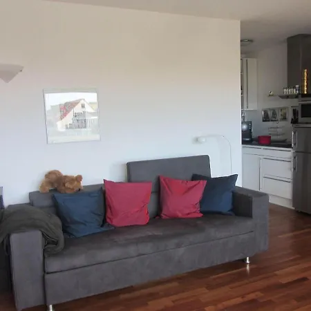 Apartment Luv-und-lee-apartment-23 *