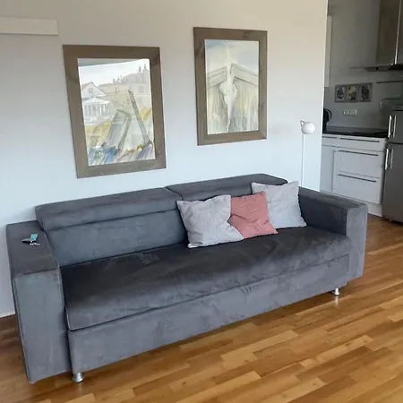 Luv-und-lee-apartment-23